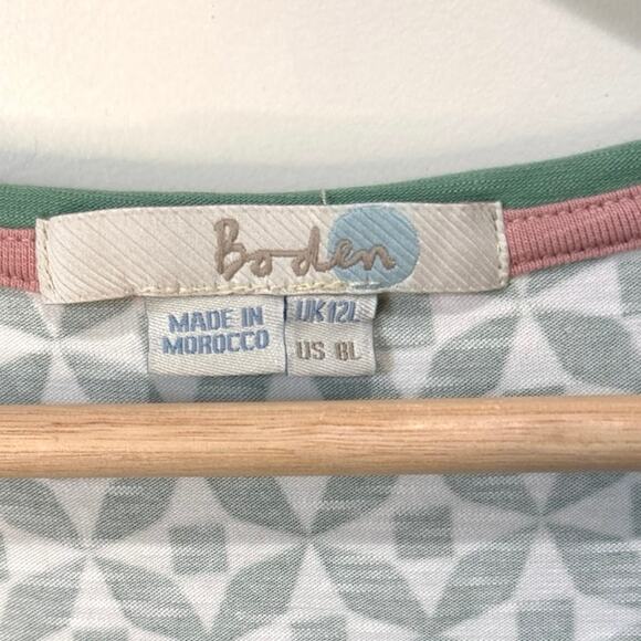 Boden Women's Dress Green/White Geometric Print Cap Sleeve V Neck Size 8Long - Picture 9 of 9